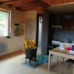 Confortable A Avec Jardin Cleurie