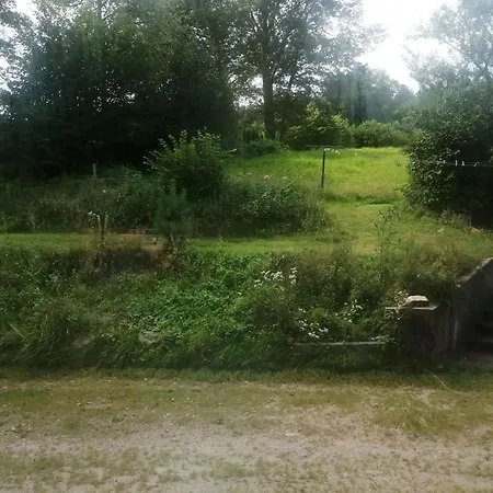 Appartamento Confortable à Avec Jardin Cleurie