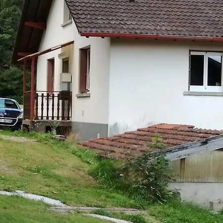 Confortable à Avec Jardin Appartamento Cleurie