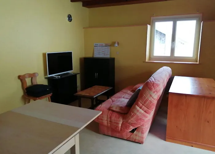 Confortable A Avec Jardin 公寓 Cleurie